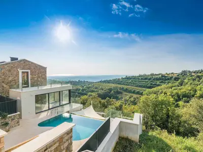 Villa für 10 Personen (520 m²) in Merišće 1/10