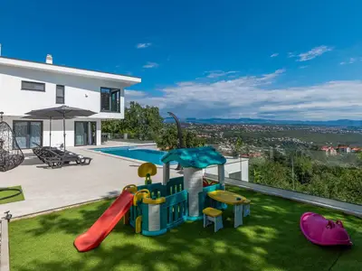 Villa für 10 Personen (275 m²) in Mihotići 4/10