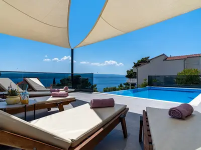 VILLA SORIANO - atemberaubender Meer- und Inselblick vom Poolbereich