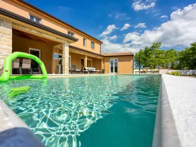 Villa für 8 Personen (160 m²) in Modrušani 5/10