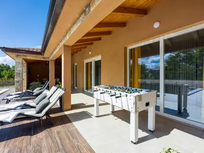 Villa für 8 Personen (160 m²) in Modrušani 10/10