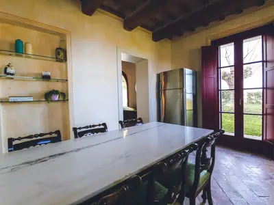DiningRoom