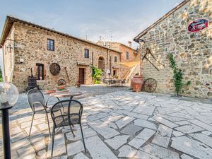 Villa für 14 Personen (450 m&sup2;) in Montalcino