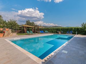 19349716-Villa-14-Montalcino-300x225-1