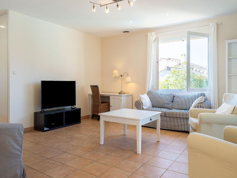 23975617-Villa-6-Montbrun Les Bains-800x600-1