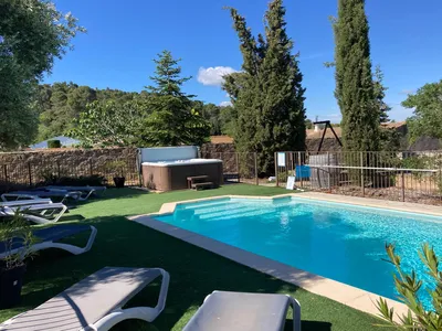 PoolOfHouse