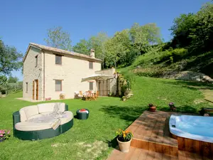 Villa für 7 Personen (180 m²) in Monte San Martino