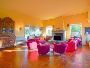 Villa für 7 Personen (270 m²) in Montefiascone