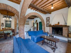 23707589-Villa-7-Monteleone D'Orvieto-300x225-4