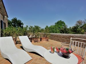 Villa für 6 Personen (500 m²) in Montemaggiore Al Metauro