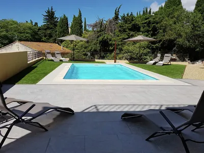 PoolOfHouse