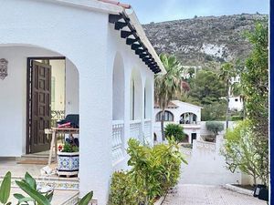 23988870-Villa-8-Moraira-300x225-0