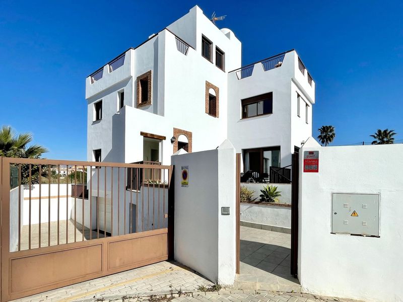 23939384-Villa-10-Motril-800x600-1