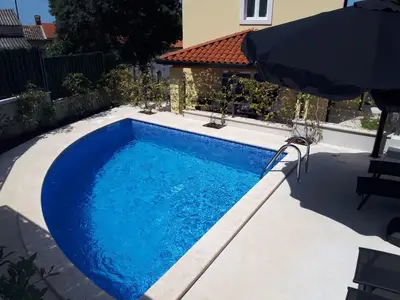 Villa für 8 Personen (100 m²) in Mugeba 2/10
