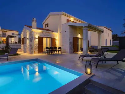 Villa für 6 Personen (135 m²) in Muntrilj 2/10
