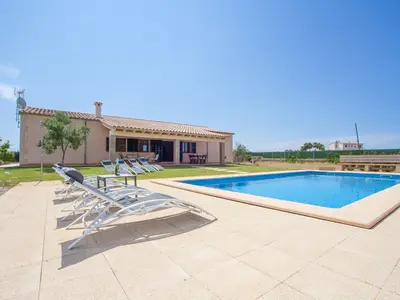 PoolOfHouse