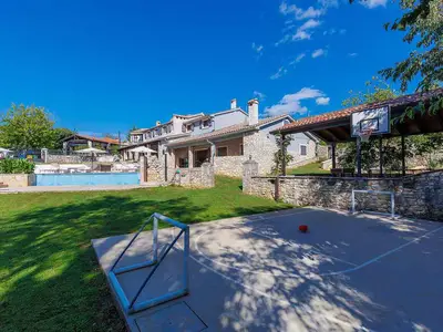 Villa für 15 Personen (220 m²) in Nedeščina 6/10