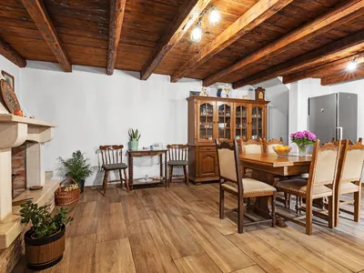 DiningRoom