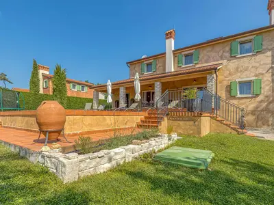 Villa für 8 Personen (240 m²) in Nedeščina 8/10