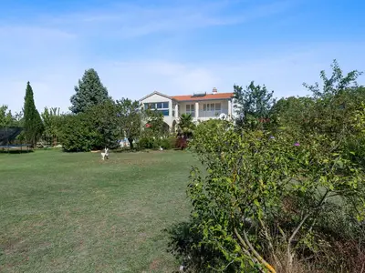 Villa für 10 Personen (280 m²) in Neorić 9/10