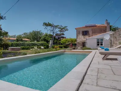 Villa für 7 Personen (130 m²) in Nerezine 2/10