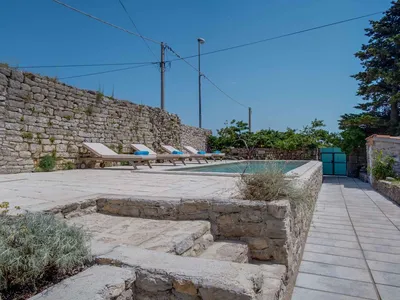 Villa für 7 Personen (130 m²) in Nerezine 10/10