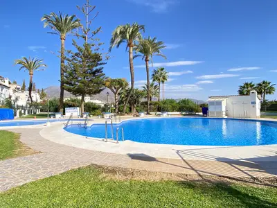 PoolOfHouse