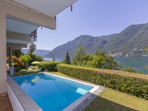 Villa für 9 Personen (250 m²) in Nesso