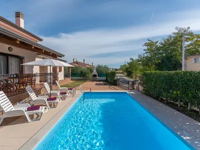 Villa für 6 Personen (140 m²) in Nova Vas 4/10
