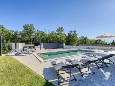 Villa für 6 Personen (125 m²) in Nova Vas 2/10