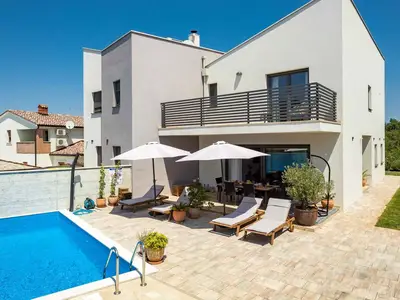 Villa für 7 Personen (140 m²) in Nova Vas 1/10