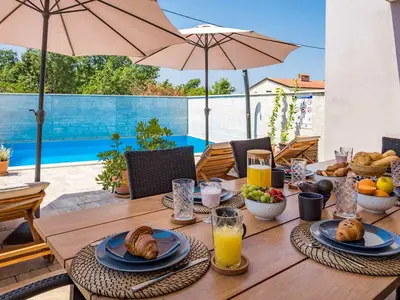 Villa für 7 Personen (140 m²) in Nova Vas 4/10