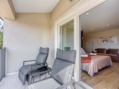 Villa für 8 Personen (224 m²) in Nova Vas 5/10