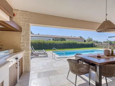 Villa für 8 Personen (224 m²) in Nova Vas 7/10