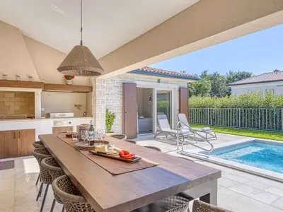 Villa für 8 Personen (224 m²) in Nova Vas 8/10