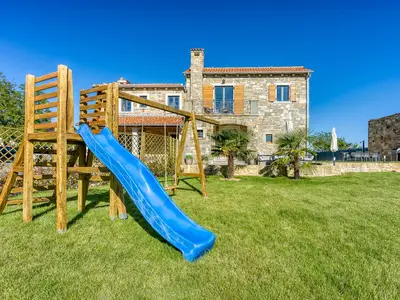 Villa für 8 Personen (200 m²) in Novaki Pazinski 9/10