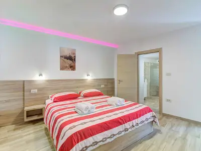 Villa für 10 Personen (245 m²) in Novi Vinodolski 5/10