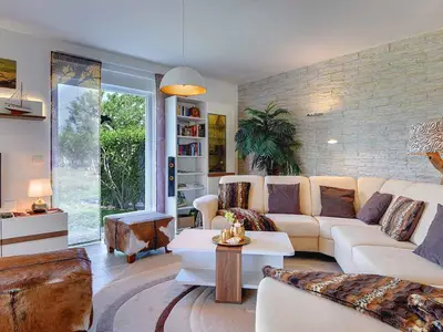 Villa für 6 Personen (225 m²) in Novigrad 9/10