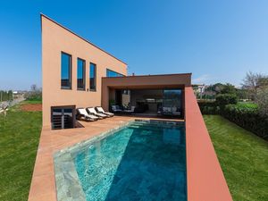 Villa für 7 Personen (150 m&sup2;) in Novigrad