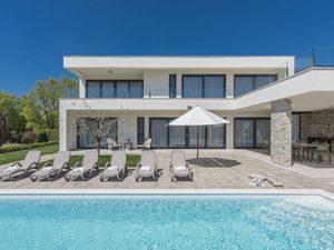 Villa für 8 Personen (280 m²) in Novigrad