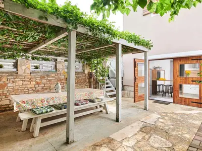 Villa für 8 Personen (200 m²) in Novigrad 7/10