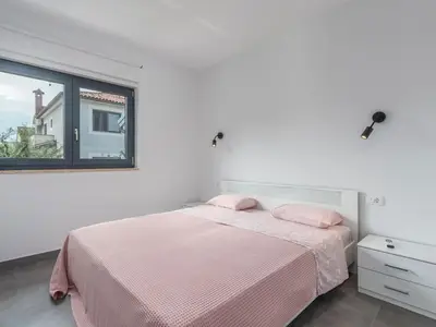 Villa für 8 Personen (110 m²) in Novigrad 10/10