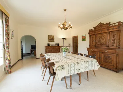 DiningRoom