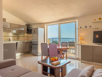 Villa für 12 Personen (180 m²) in Okrug Gornji 6/10