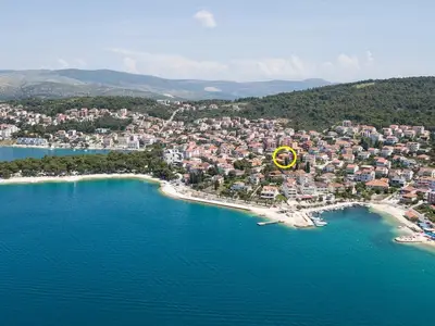 Position of the villa and surrounding area