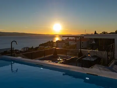 NEUE Seaview Villa Gabriel mit privatem beheiztem Pool und Whirlpool
