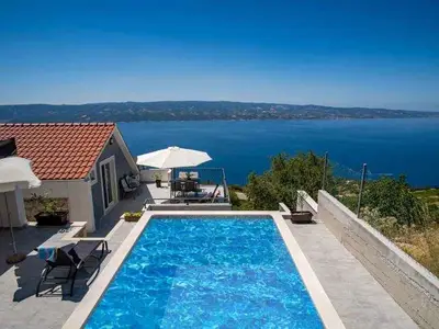 Villa für 7 Personen (140 m²) in Omiš 1/10