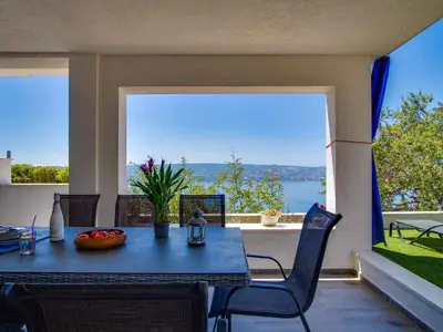 Villa für 7 Personen (140 m²) in Omiš 3/10