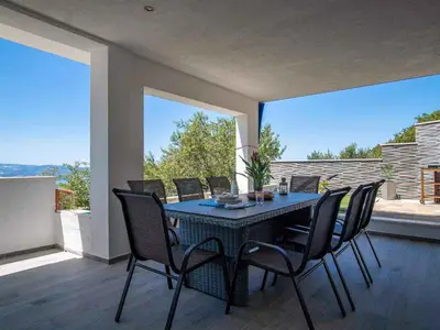 Villa für 7 Personen (140 m²) in Omiš 4/10