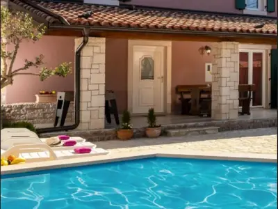 Villa für 5 Personen (100 m²) in Orbanići 6/10